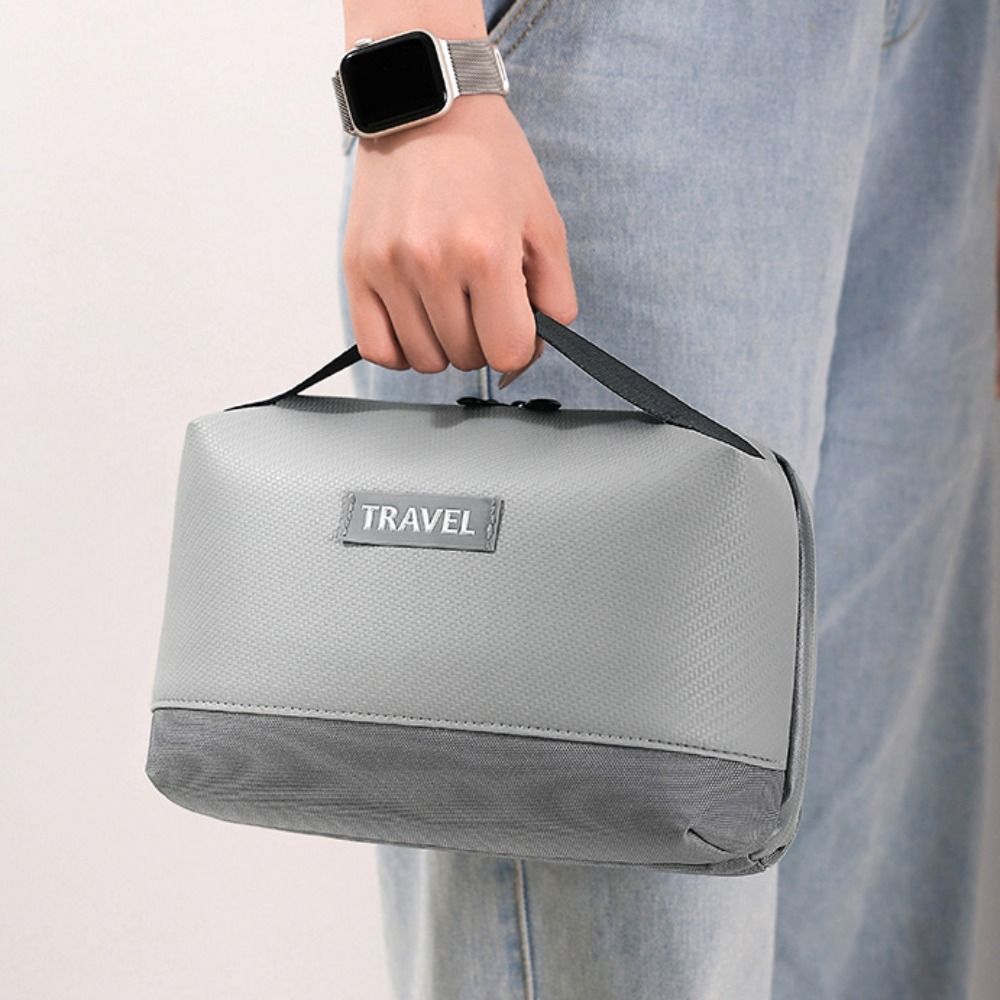 Borsa portaoggetti impermeabil - Tech Accessories Travel Organizer Pouch recensione e prezzo